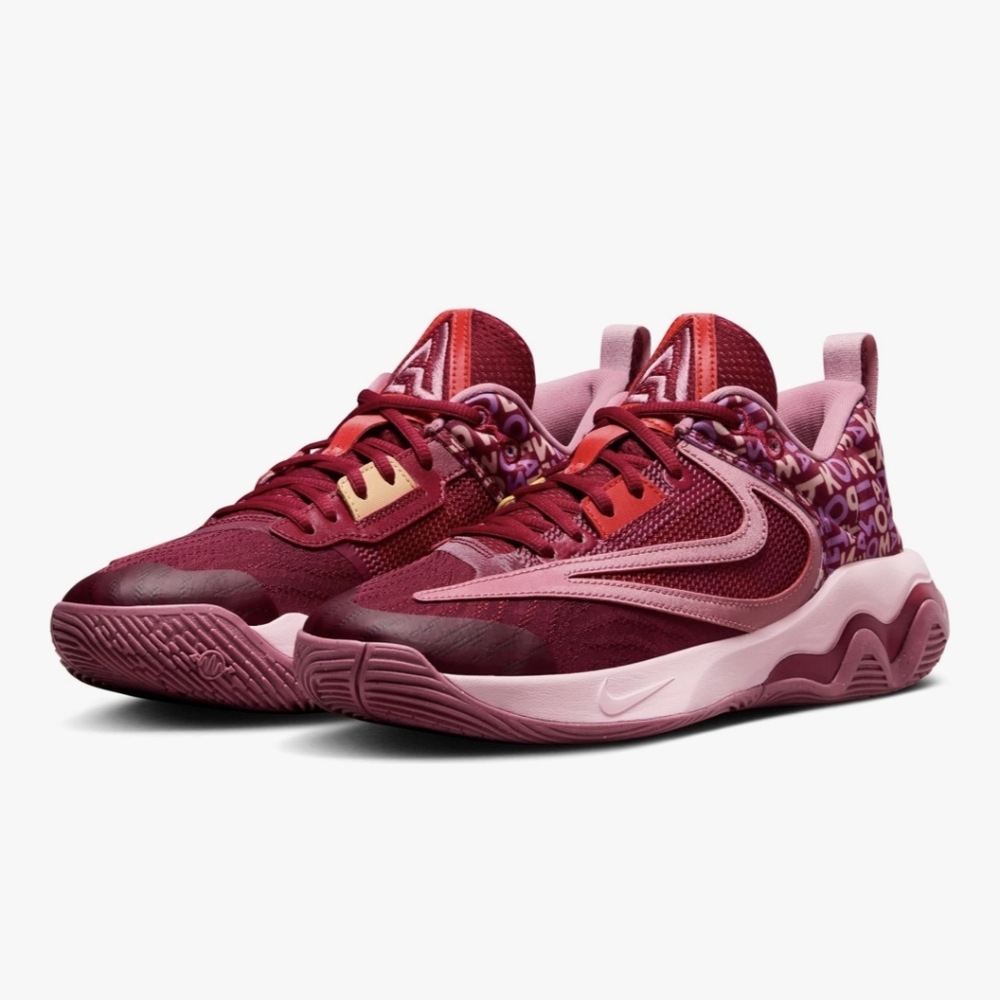 Nike Giannis Immortality 3 Alphabet Bros Sneakers Size 9.5 Noble Red Berry GUC